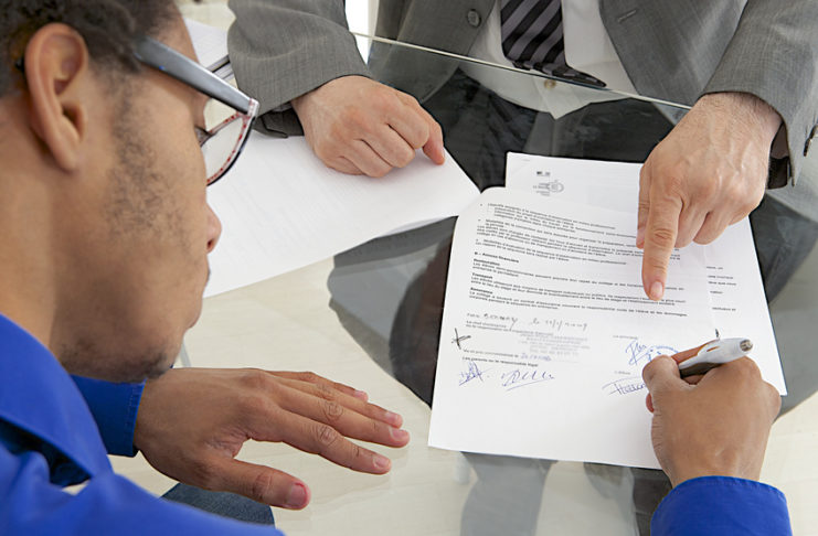 Cadre manager : le CDI, un contrat désuet