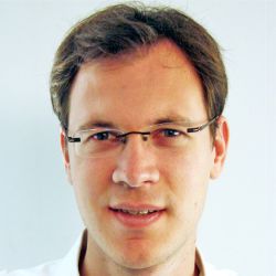 Denis Monneuse, enseignant-chercheur en RH, sociologie, conférencier et directeur du cabinet de conseil "Poil à gratter"