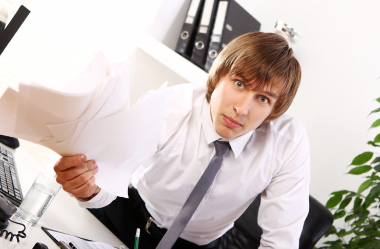 Etre un emmerdeur, une tactique à double tranchant à manier avec précaution.