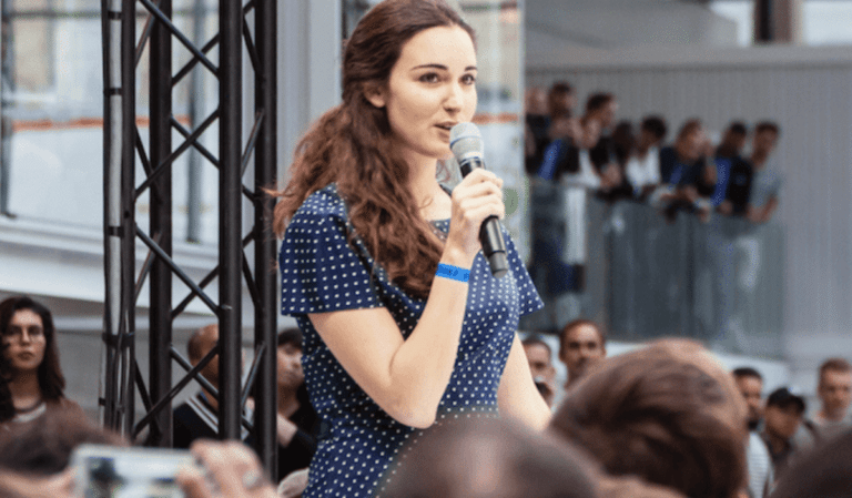 Roxanne Varza, patronne de Station F le plus grand incubateur au monde