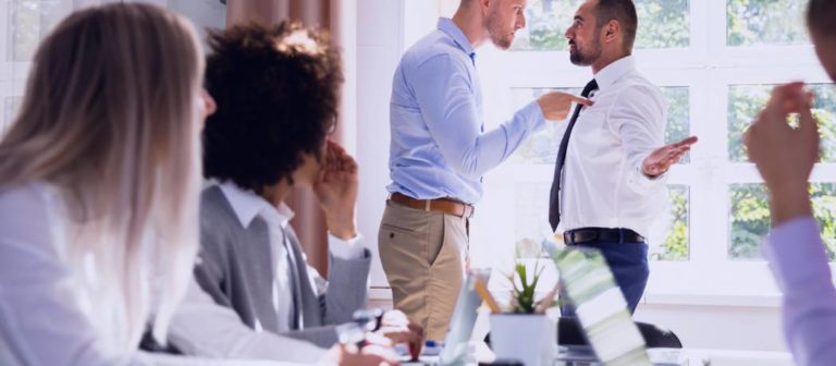 5 stratégies pour désamorcer et résoudre un conflit