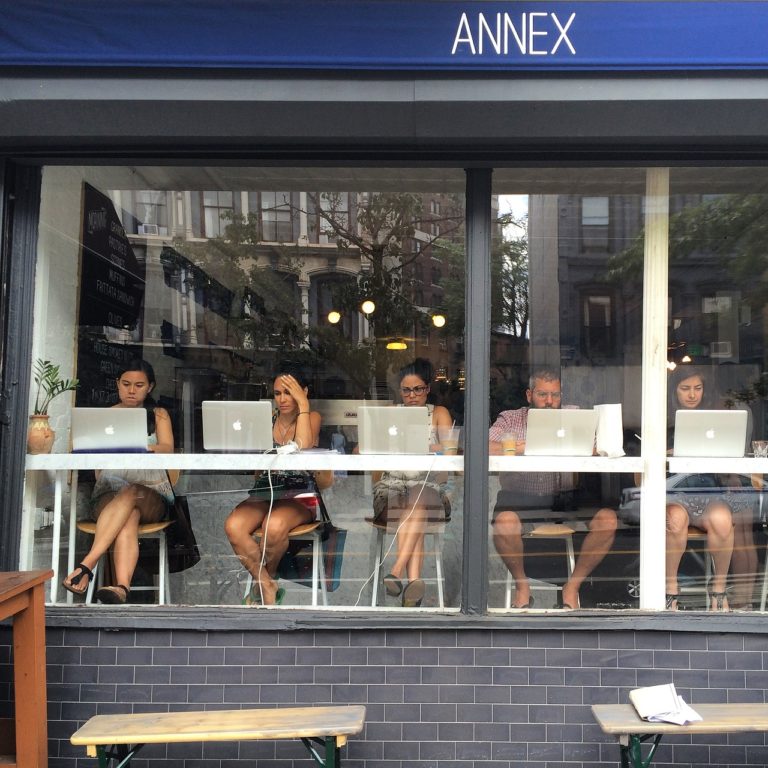 Portrait robot de l’apprenant sur les MOOCs