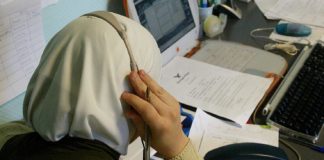 Port du foulard islamique en clientèle et licenciement