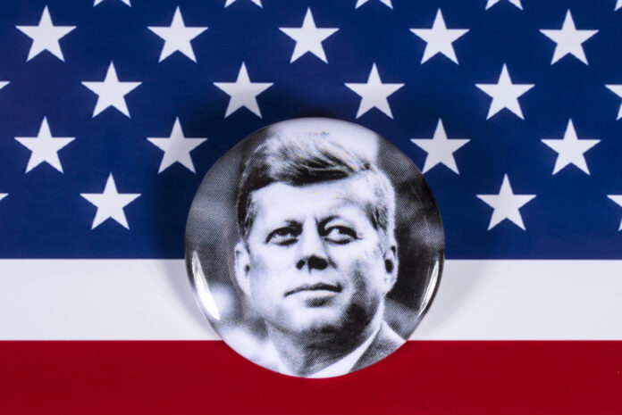 John Fitzgerald Kennedy, l’homme qui a voulu aller sur la Lune Depositphotos_