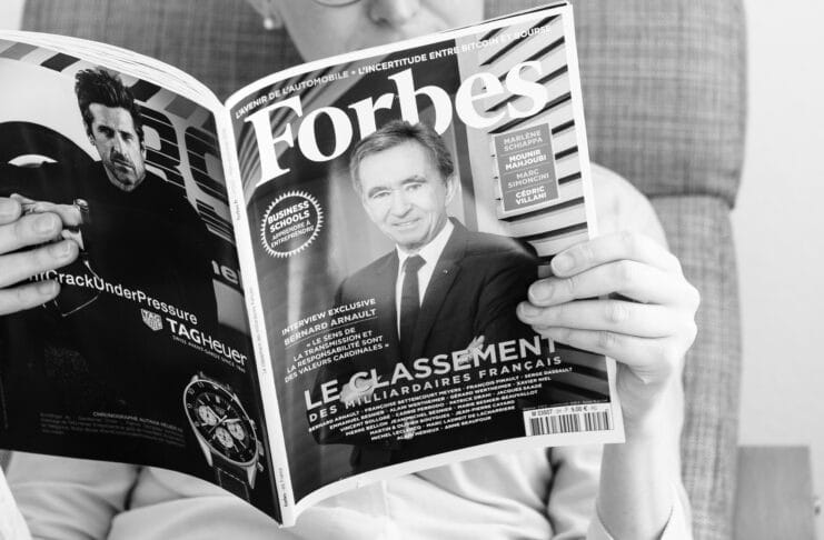 LVMH  les femmes et les hommes du 1er Groupe de luxe du monde crédit Depositphotos