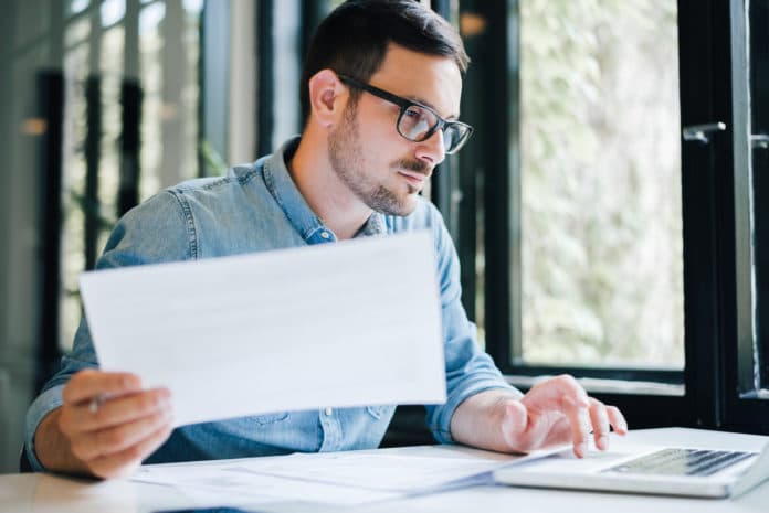 Micro-entreprise et dépassement des plafonds