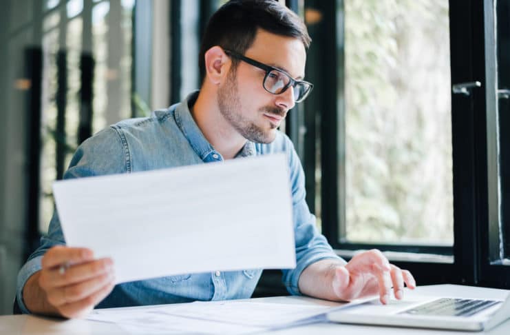 Micro-entreprise et dépassement des plafonds