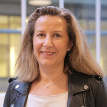 Hélène Mérillon, Directrice Générale et Fondatrice de YOUBOOX
