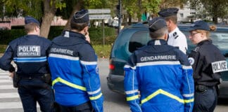 Police, Policiers et gendarmerie