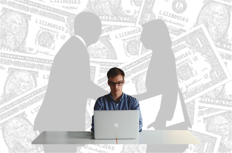 Portage salarial ou auto-entrepreneur