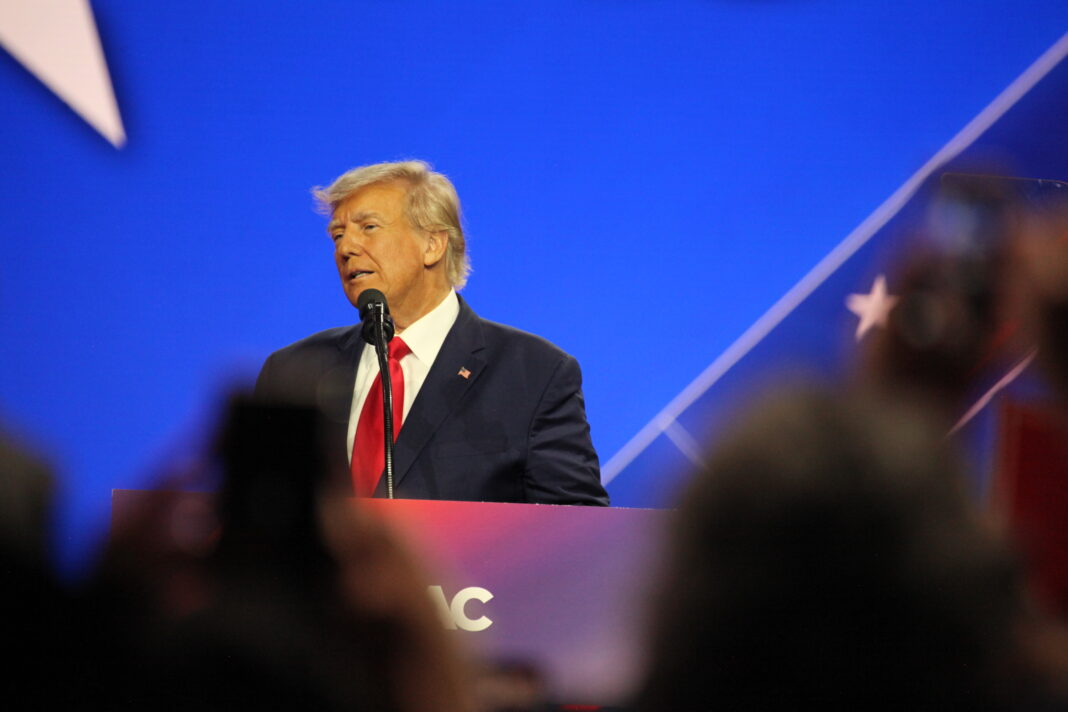 Donald Trump : ses meilleures déclarations credit Depositphotos