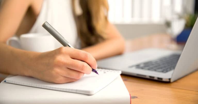 Choisir un fournisseur de fournitures de bureau