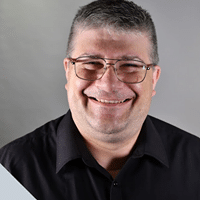 Eric Lamirande, spécialiste des médias sociaux et des technologies infonuagiques - Québec
