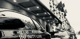 Infinity Luxe