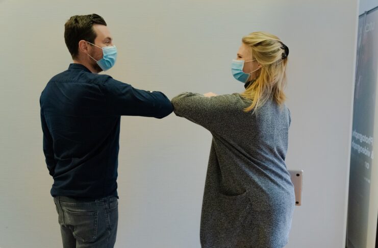 Tribu des travailleurs hybrides : un regard anthropologique sur nos bureaux Tribu des travailleurs hybrides