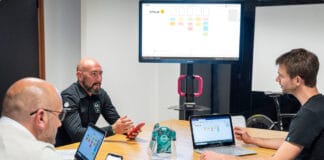 Avec Klaxoon, optimisez l’intelligence collective de votre équipe Klaxoon et l’intelligence collective