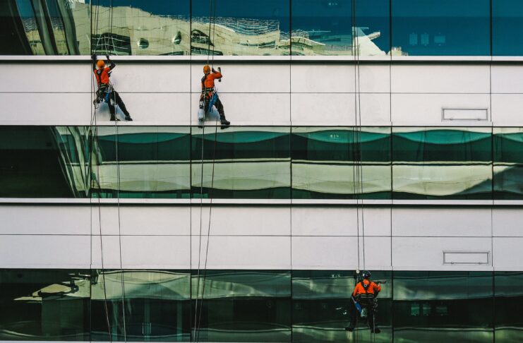 Grands groupes et holacratie