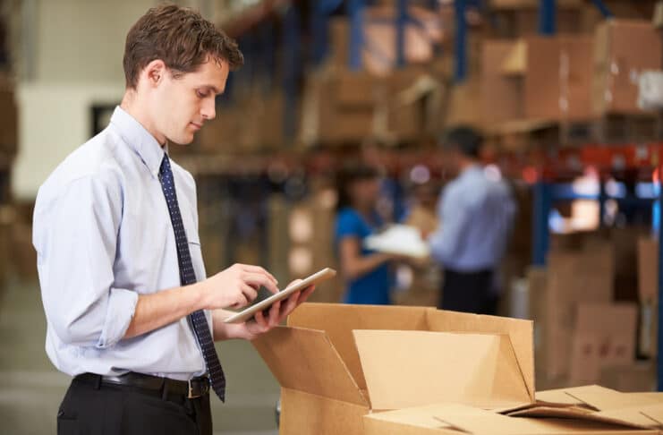 Le côté obscur des dark stores CreditPhoto Depositphotos