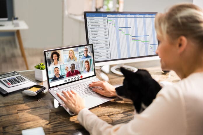 Gérer une équipe hybride ou distribuée CreditPhoto Depositphotos