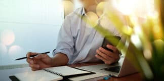 5 avantages d’un logiciel SIRH CreditPhoto Depositphotos