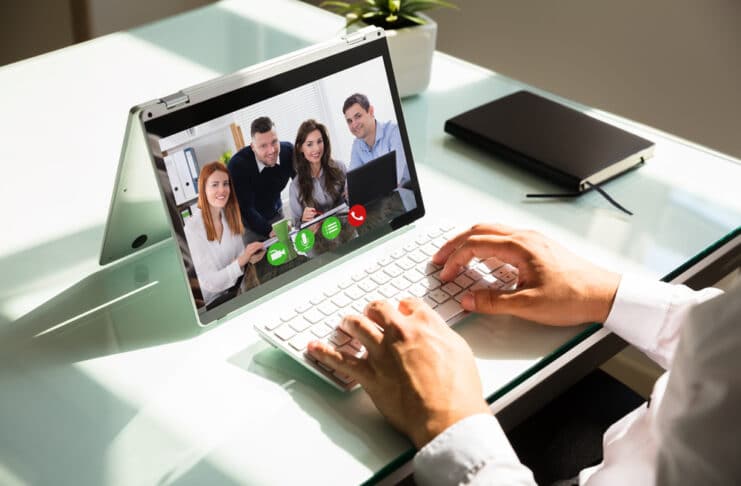 Travail Hybride CreditPhoto Depositphotos