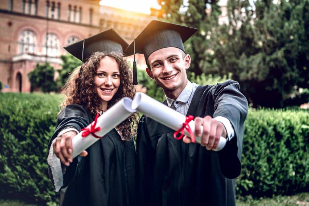 diplôme étudiants