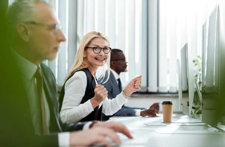 bonheur professionnel credit Depositphotos AndrewLozovyi