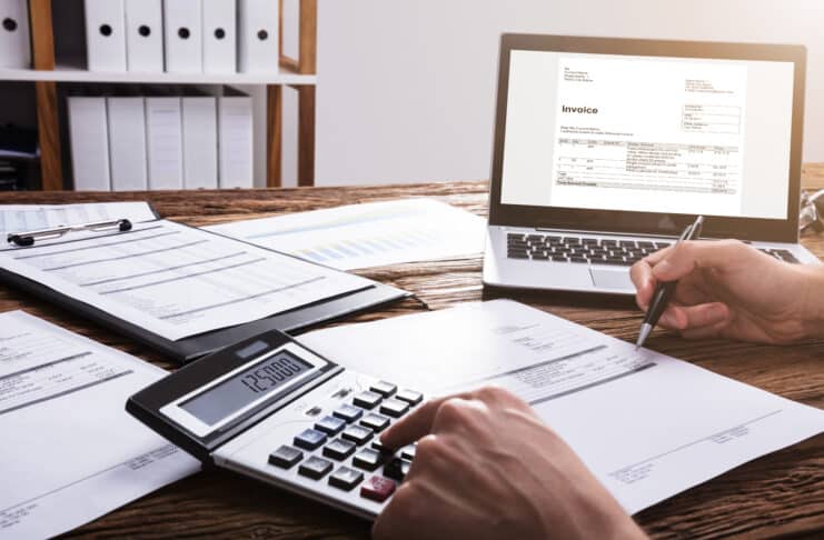 Comment faire une note de frais Crédit Depositphotos