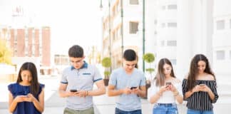 Génération Z au travail, 5 conseils pour les recruter et les fidéliser Depositphotos