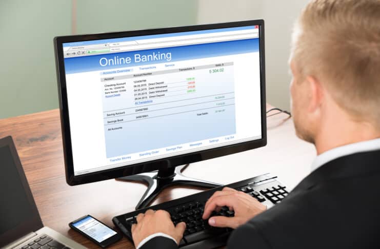 Avantages de la banque en ligne CreditPhoto-Depositphotos.jpg