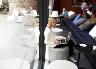 Profitez d'un site de coworking credit Depositphotos