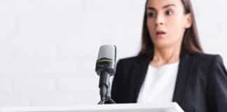 La grande peur de parler en public La grande peur de parler en public Credit Depositphotos