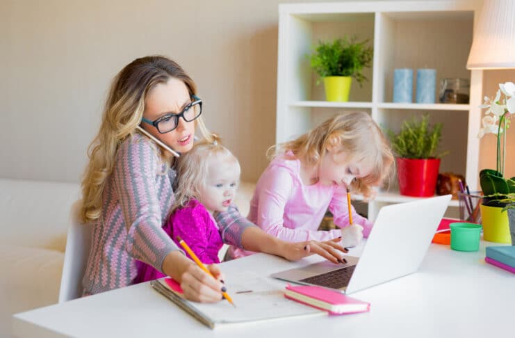Soutenir vos collaborateurs dans leur rôle de parent améliore leur engagement et l’égalité