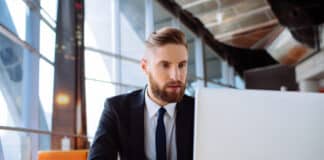 Deep Work à l'heure du travail hybride, la technologie comme arme secrète credit Depositphotos