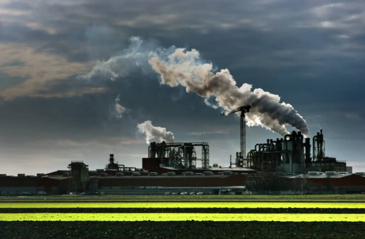 Les meilleures citations sur l'industrie et les industriels credi Depositphotos