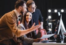 Reconnaissance professionnelle, 4 stratégies urgentes pour fidéliser credit Depositphotos