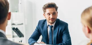 Pour être recruté, apprenez à vous vendre Credit Depositphotos AndrewLozovyi2