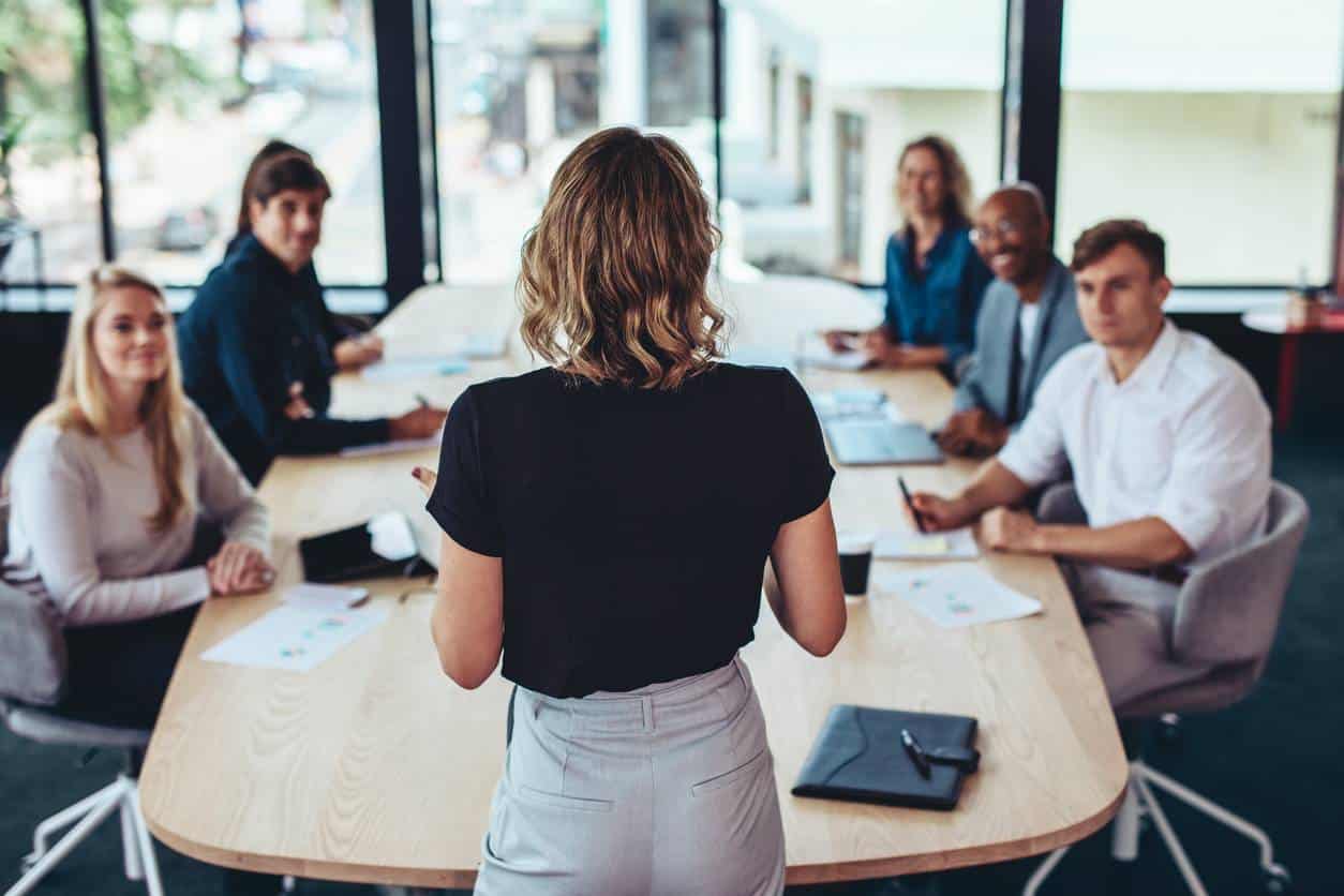 Formation développer compétences managériales leadership dirigeant entreprise managers