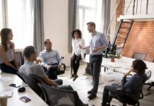 Cadre : quelle formation choisir pour développer vos compétences managériales ?
