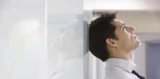 Burnout : anticiper pour mieux agir credit Depositphotos londondeposit