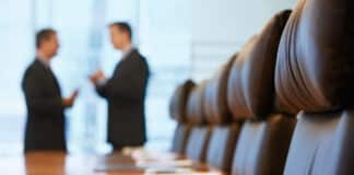 Le Comex, le Graal ou le dernier poste avant la sortie ! Le Comex credit Depositphotos londondeposit