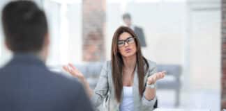 pratiques françaises et américainescredit Depositphotos depositdhar