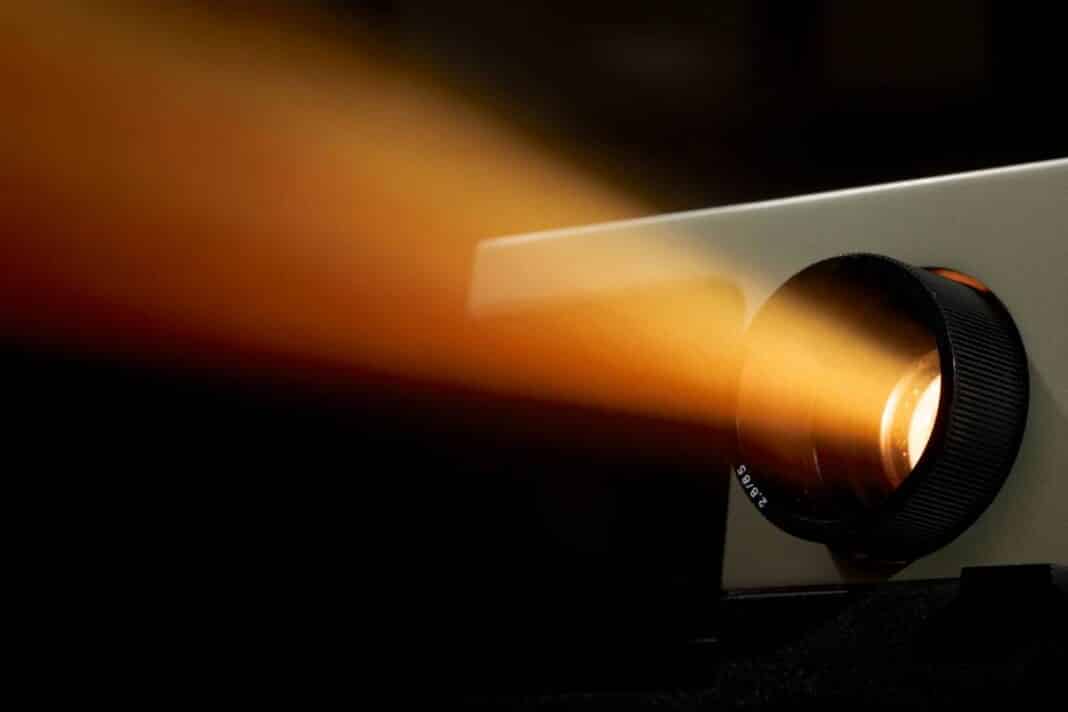 Salle de conférence : quel système de vidéoprojection choisir ?