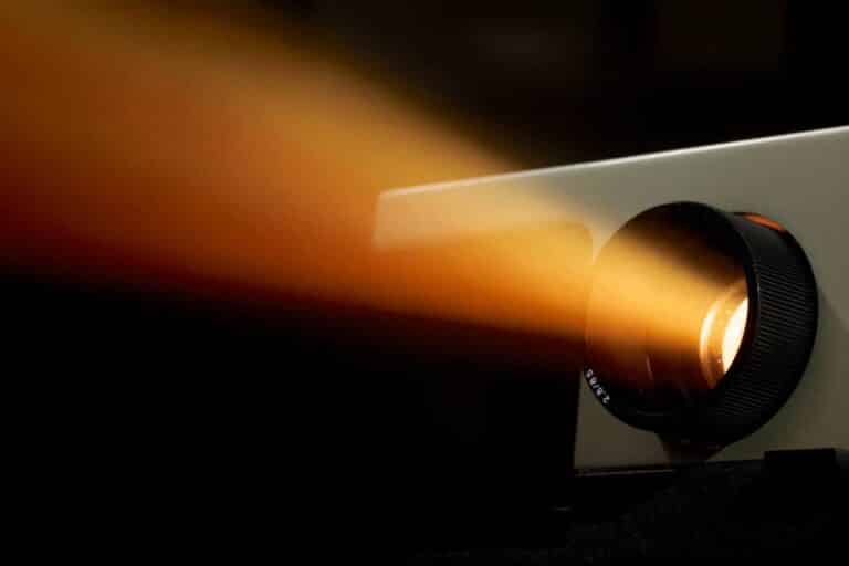 Salle de conférence : quel système de vidéoprojection choisir ?