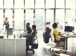 Trouver le meilleur bureau credit Depositphotos_Rawpixel