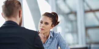 Les Négociations Annuelles Obligatoires (NAO) : un levier crucial pour la prévention santé et la lutte contre l’inflation NAO crédit Depositphotos_baranq