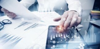 Comment la digitalisation révolutionne le management dans l’industrie La digitalisation révolutionne le management.credit depositphotos_kantver