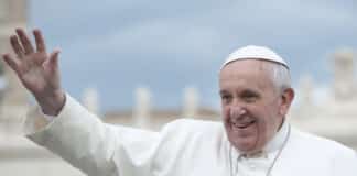 Pâques et les religions du monde Les meilleures citations sur la religion et les athées credit Depositphotos