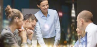 Souscrire une assurance pro pour votre entreprise credit Depositphotos_Syda Productions