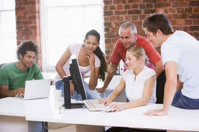 Digitaliserle CSE crédit Depositphotos_monkeybusiness